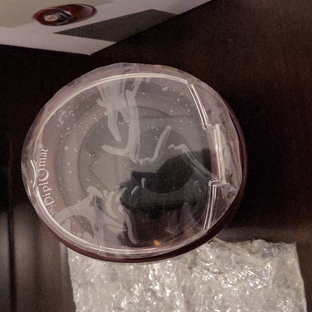 Diplomat watch winder. Burgundy color